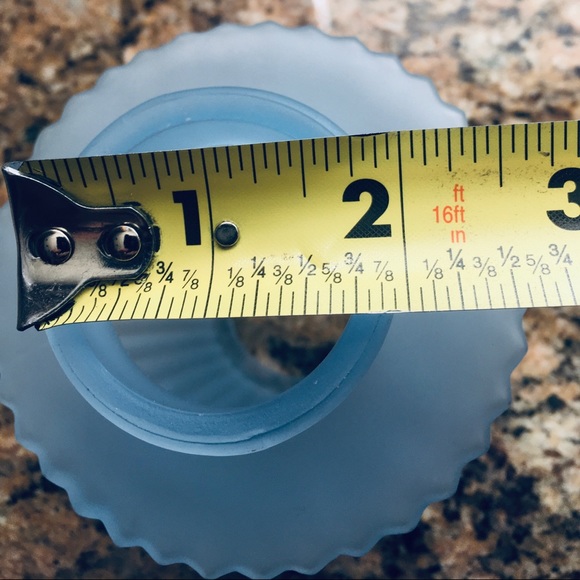 Vtg Yankee Candle tea light ribbed frosted blue glass shade - Picture 5 of 7